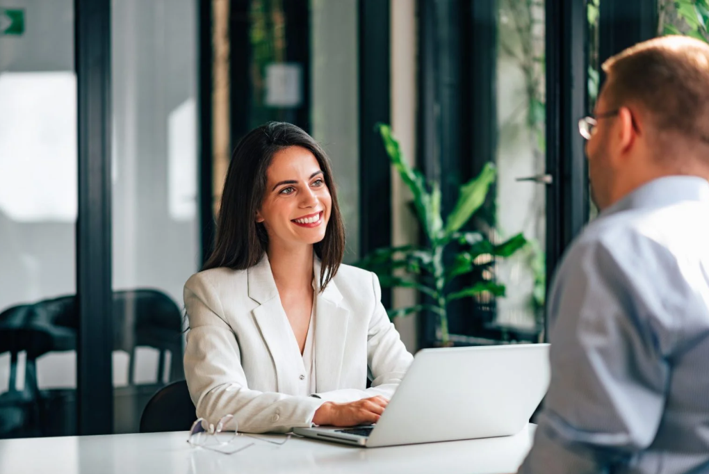 woman on laptop